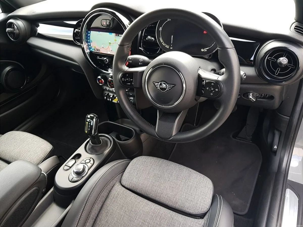 Mini Cooper Electric Level 2 - Image 6