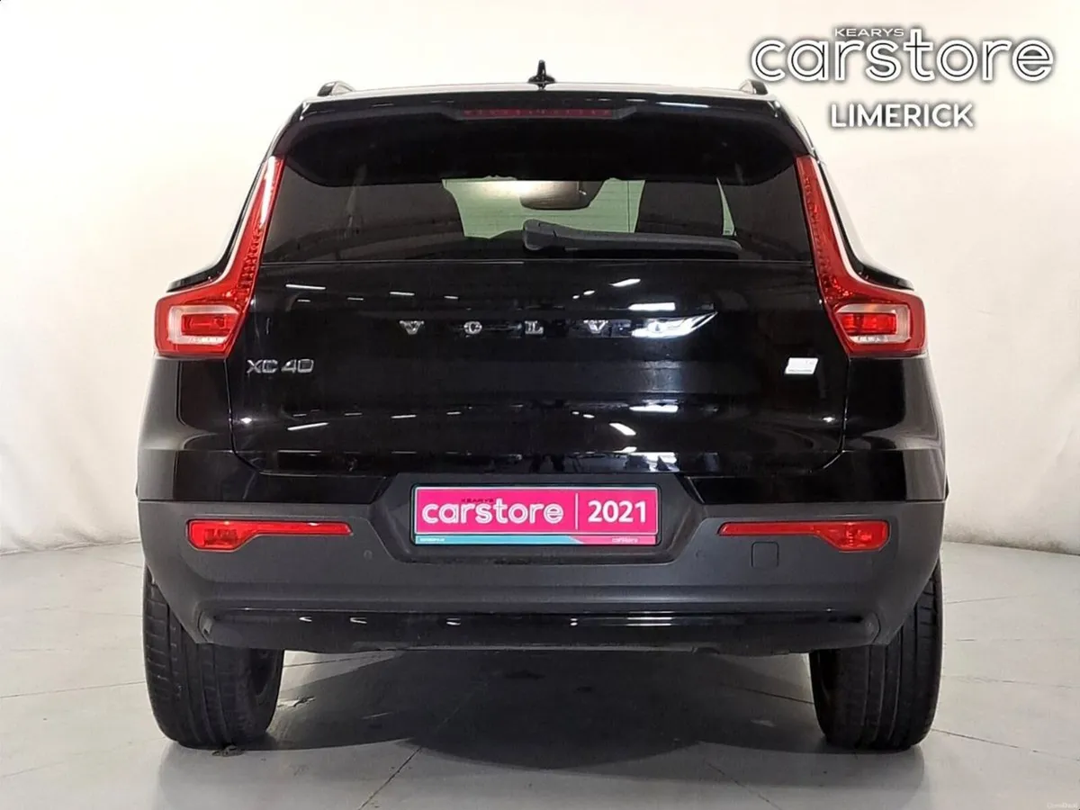 Volvo XC40 Xc40 R-Design T4 Recharge Auto  R-Desig - Image 4