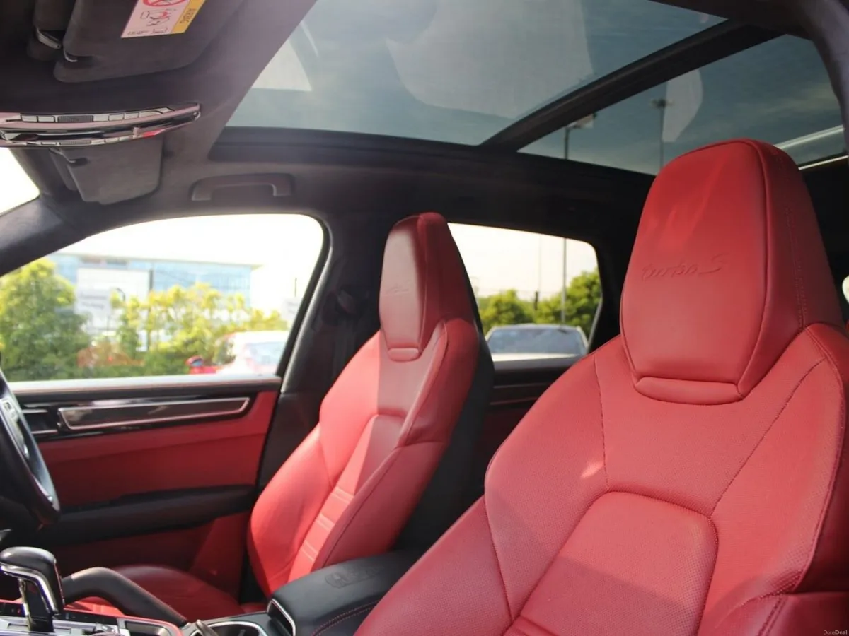 Porsche Cayenne Turbo S E-Hybrid - Image 5