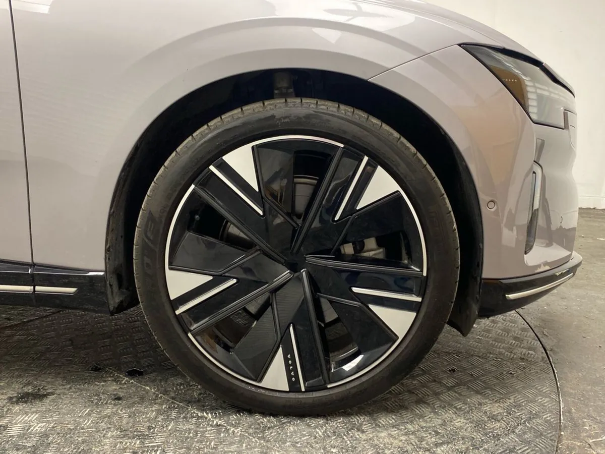 Volvo ES90 Single Motor Electric Plus - Image 6