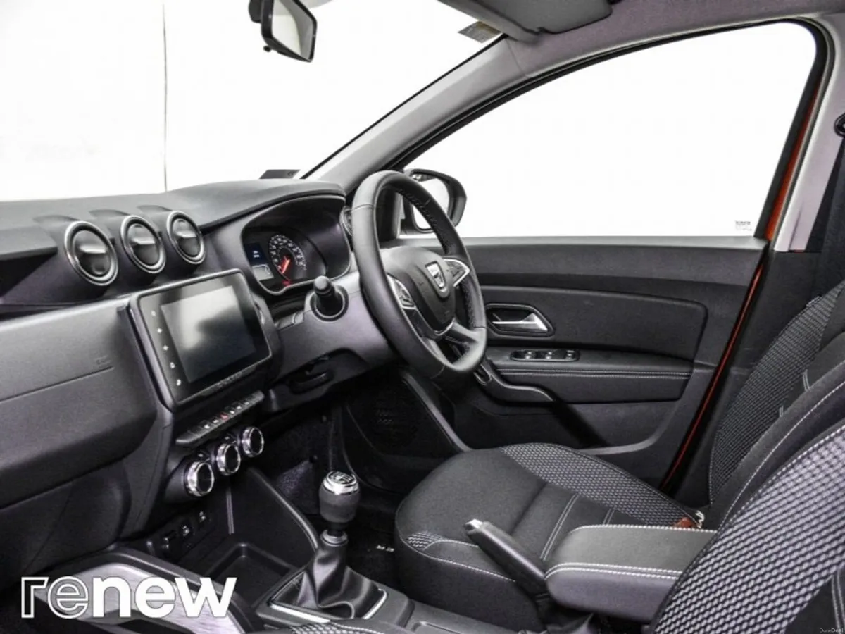 Dacia Duster 1.5 Blue dCi 115 Prestige - Image 5