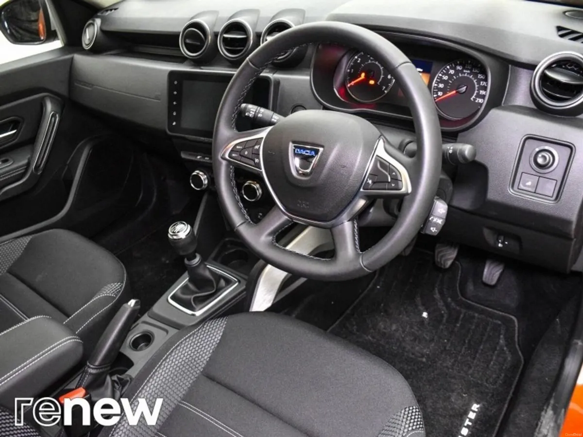 Dacia Duster 1.5 Blue dCi 115 Prestige - Image 6