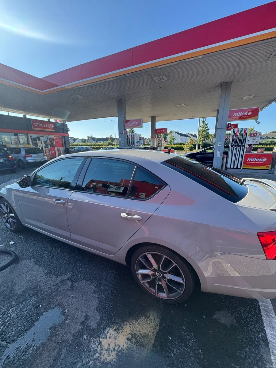 Skoda Octavia VRS - Image 5