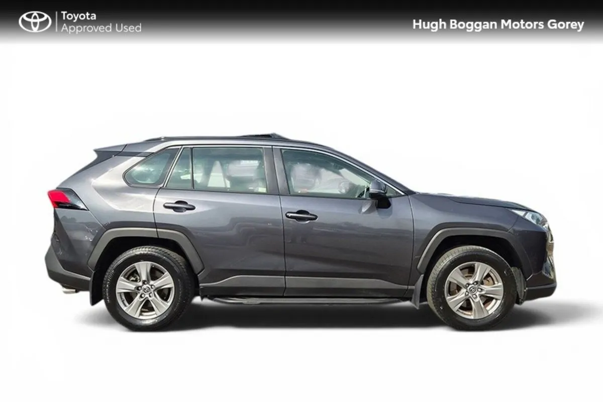 Toyota RAV4 RAV4 HYBRID LUNA 4DR AUTO - Image 3