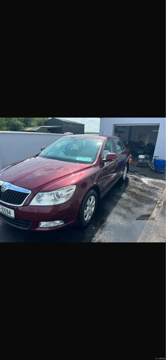 2010 Skoda Octavia - Image 2