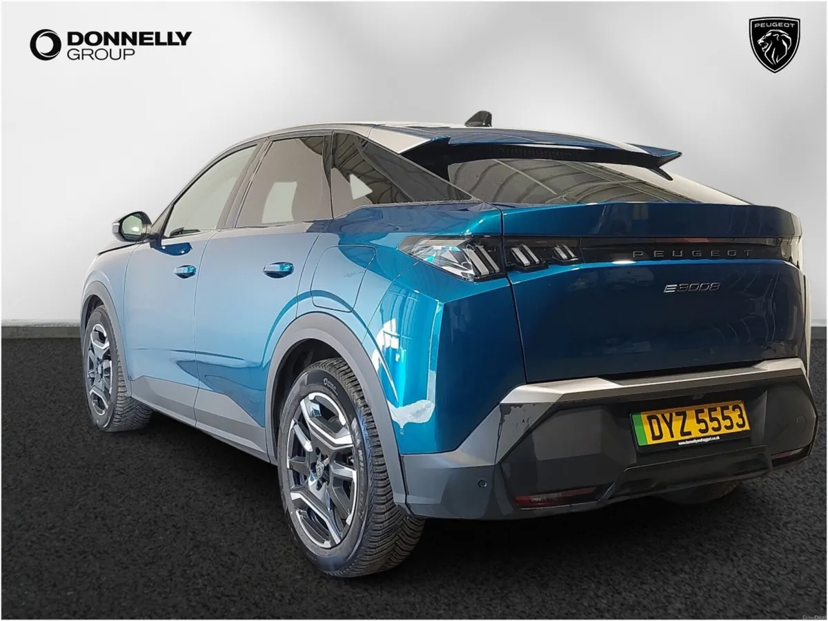 Peugeot 3008 E- Electric Estate Allure - Image 2
