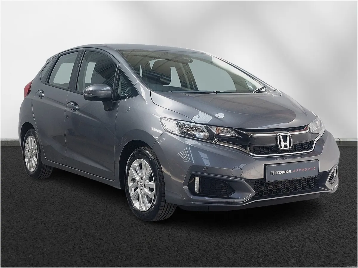 Honda Jazz Hatchback SE - Image 1