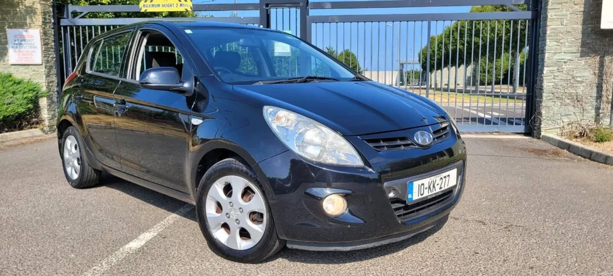 Hyundai I20 NCT + Low Milage + Serviced - Image 3