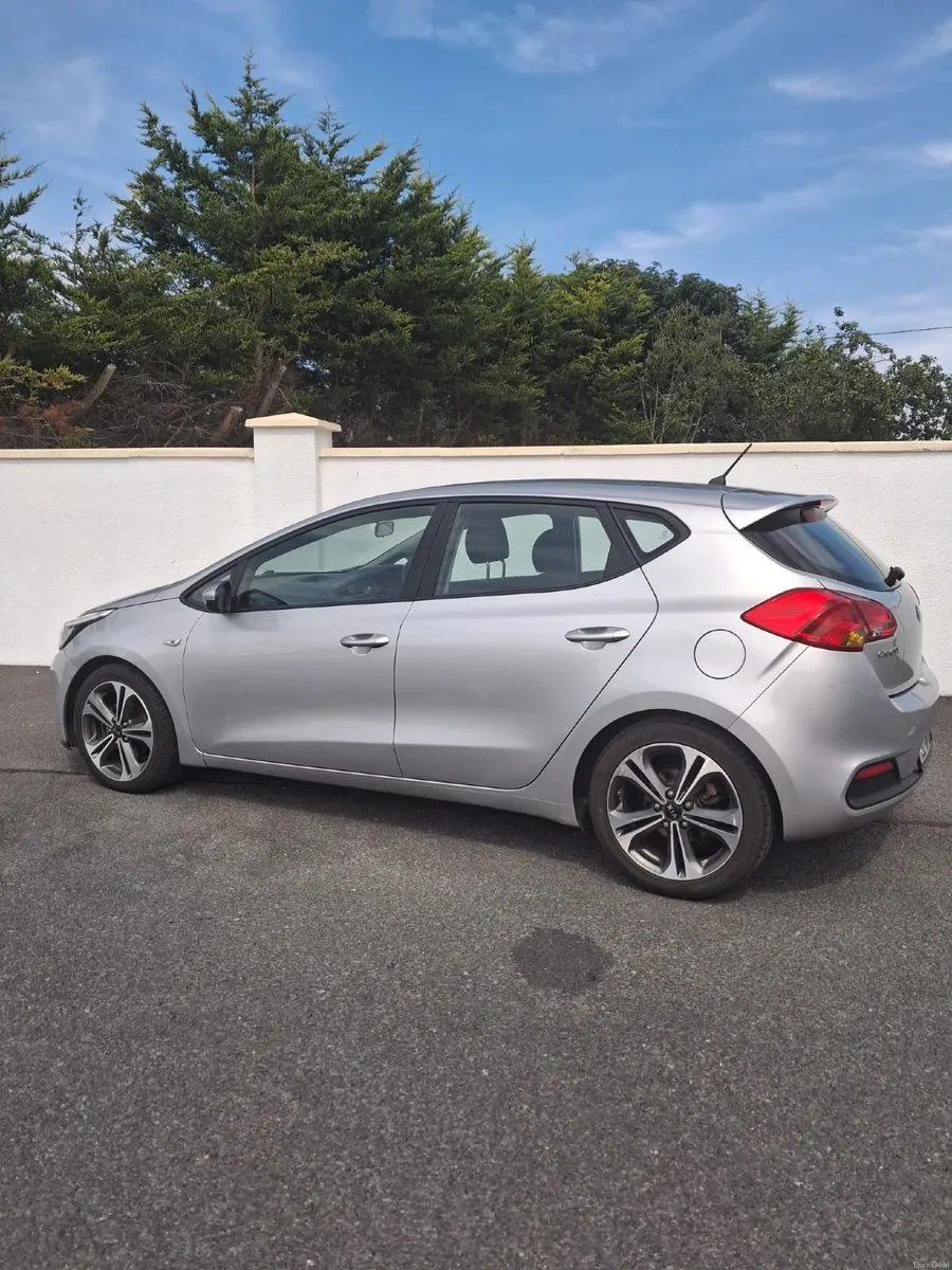 Kia Ceed 2013 (NCT and Taxed until May 2027) - Image 3