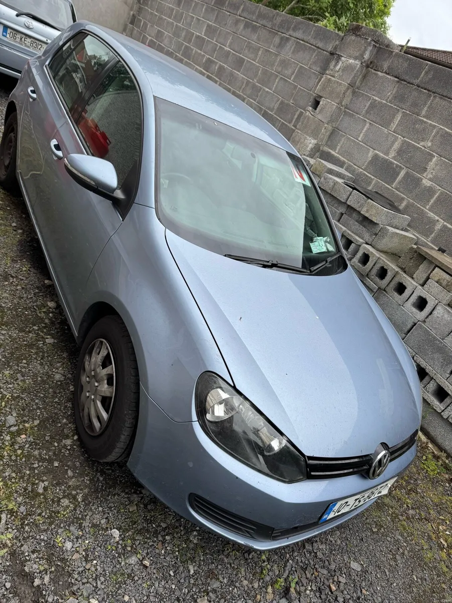 Golf 1.6 - Image 1
