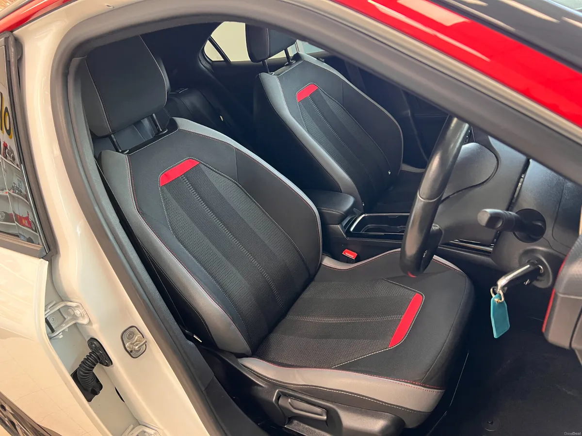 2023 Low Kms As New Top Of The Sportsline Spec SRI - Image 4