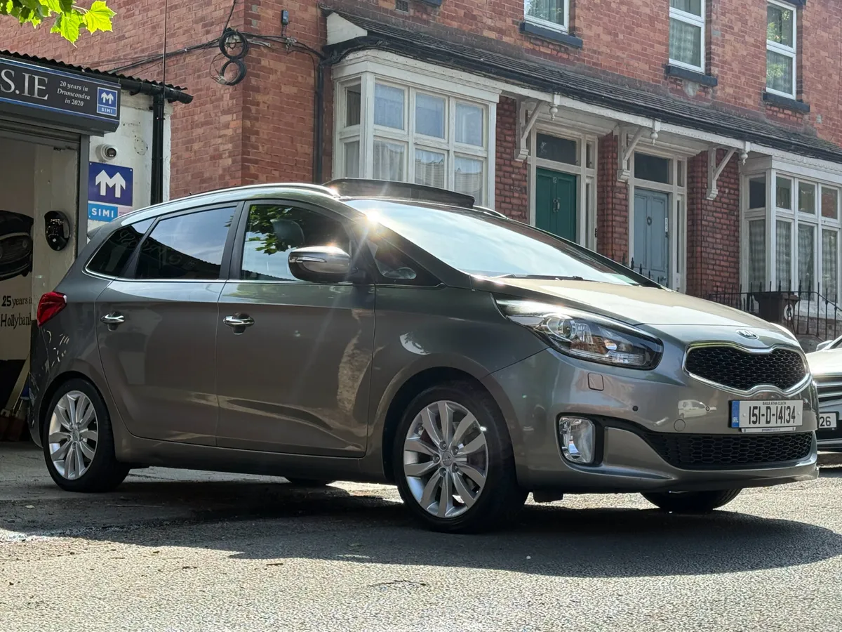 2015 Kia Carens, 7 Seater, Platinum, 124kms, SIMI, - Image 3