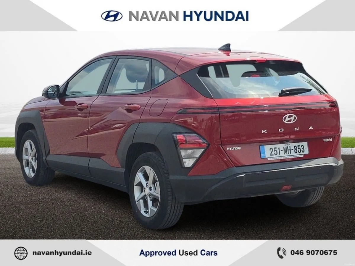 Hyundai KONA 1.6 HYBRID Signature Auto - Image 6
