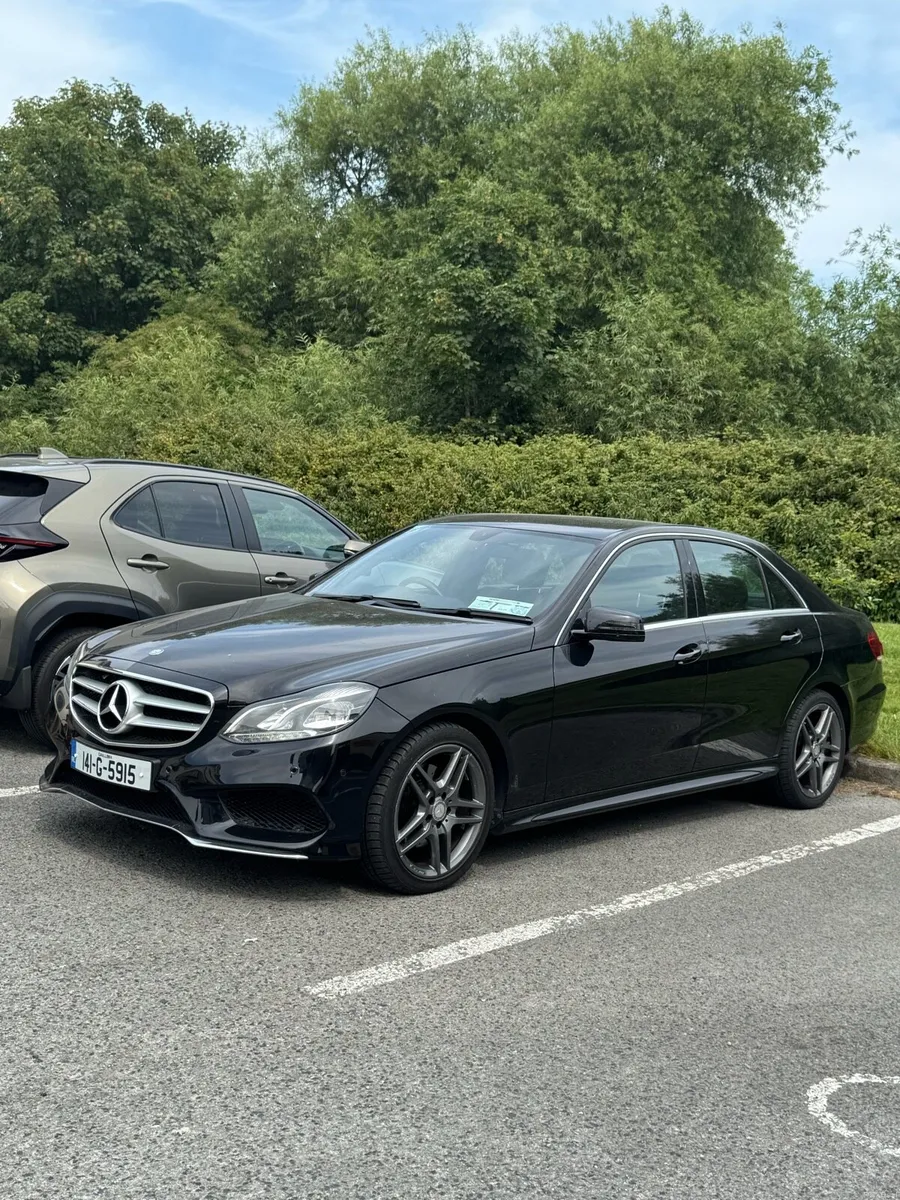 Mercedes-Benz E220 CDI AMG Sport Auto - Image 3