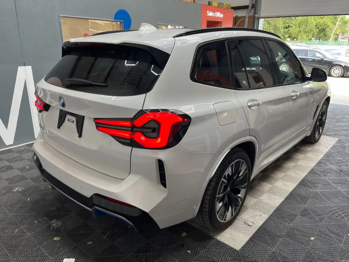 BMW iX3 2022 BMW IX3 M-SPORT AUTOMATIC / CRUISE CO - Image 2