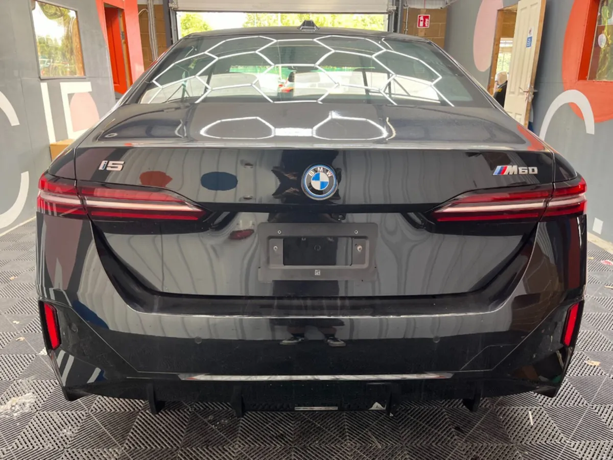 BMW i5 2024 BMW I5 M60 XDRIVE AUTOMATIC / CRUISE C - Image 3