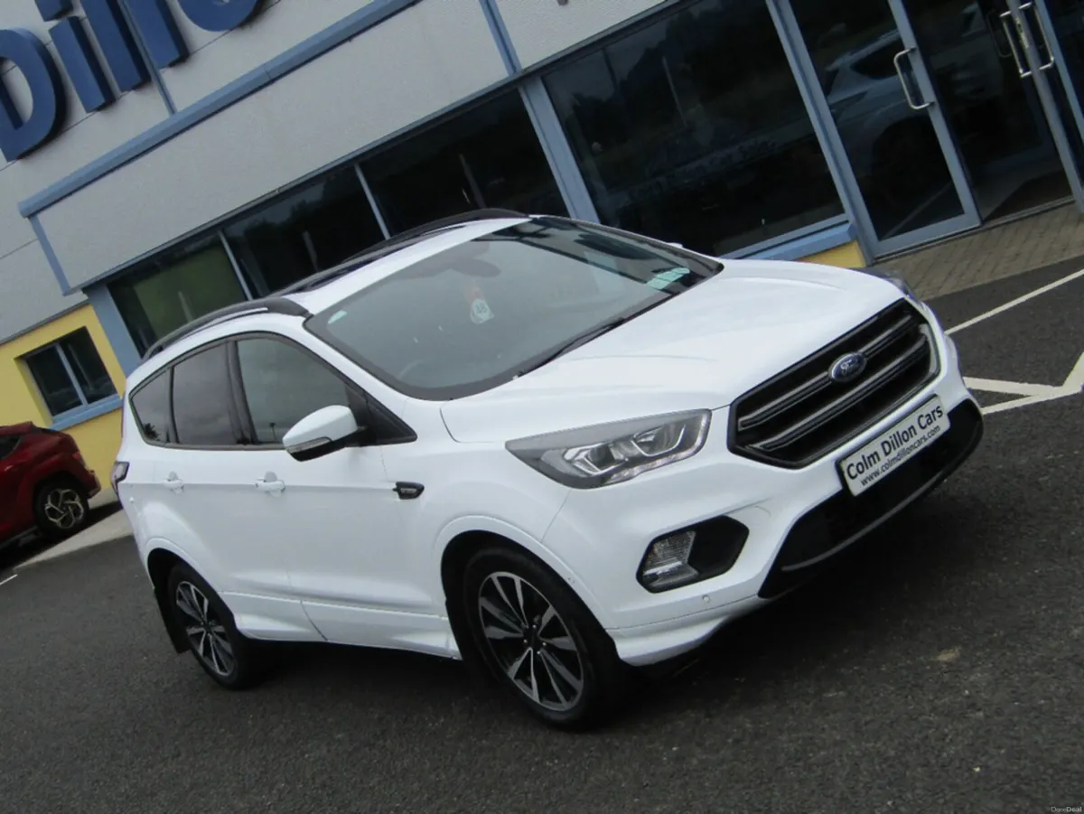Ford Kuga 1.5 TDCI 120PS  FWD 4DR ST-LINE - Image 2