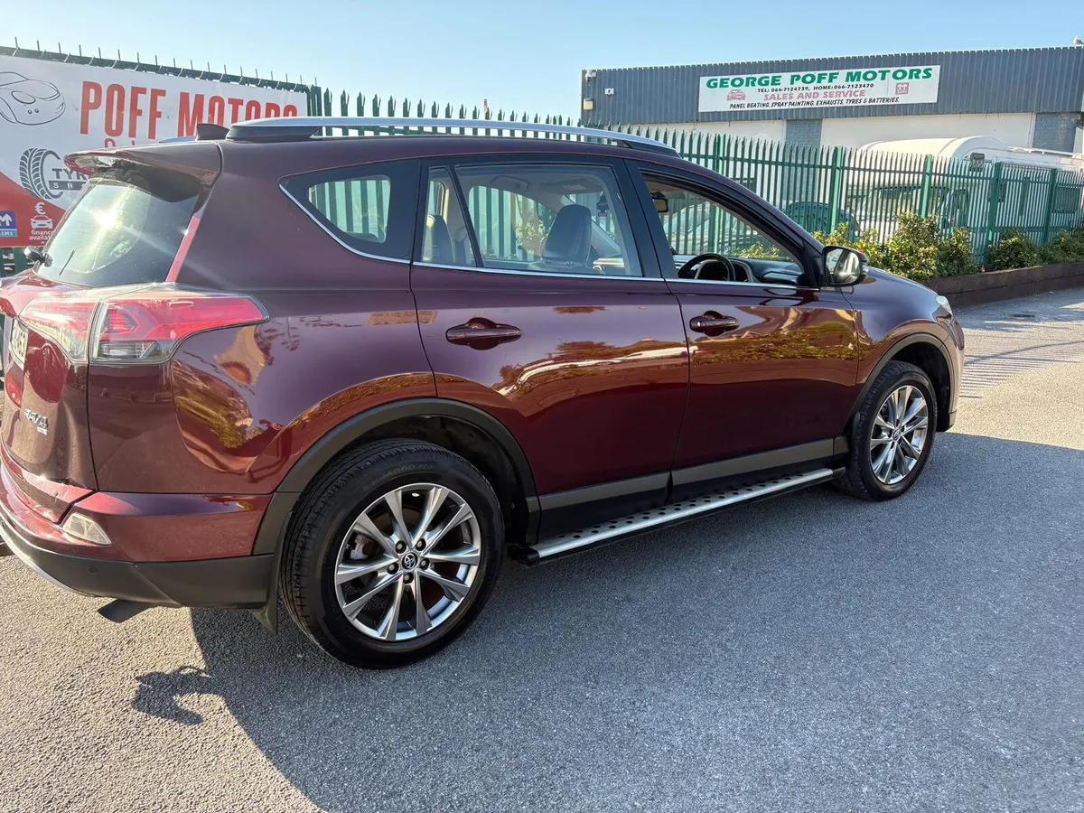 Toyota RAV4 2016 - Image 2
