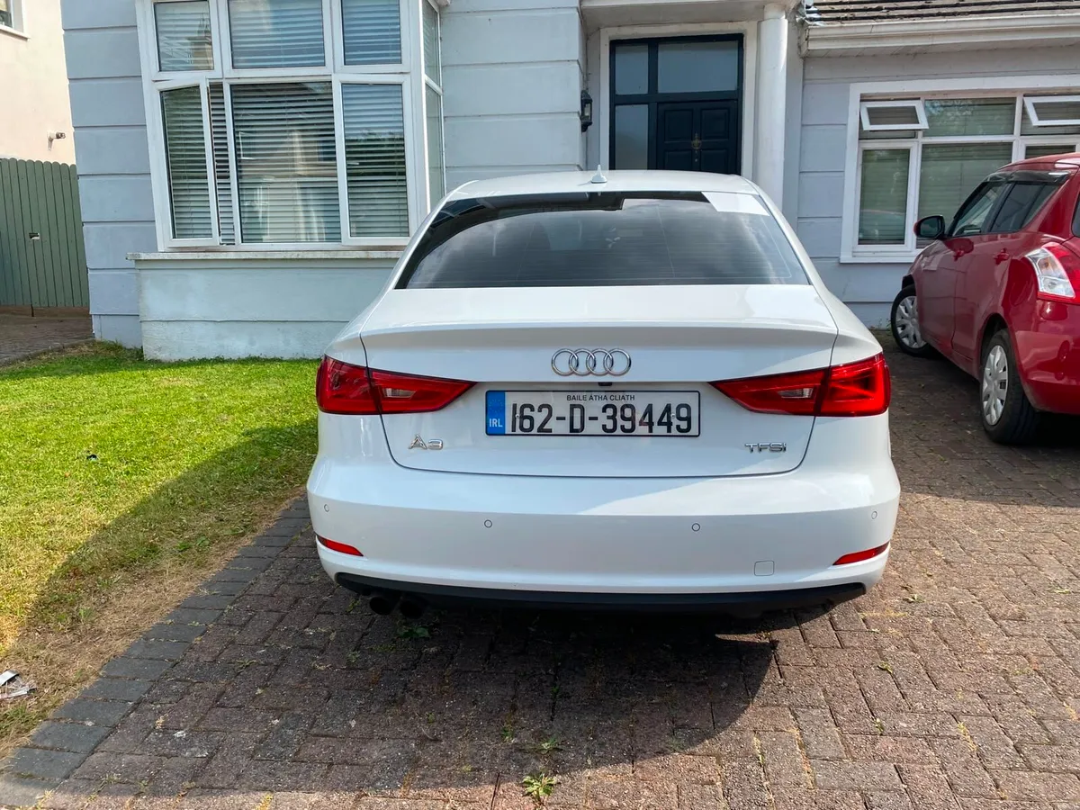 Car - Image 2