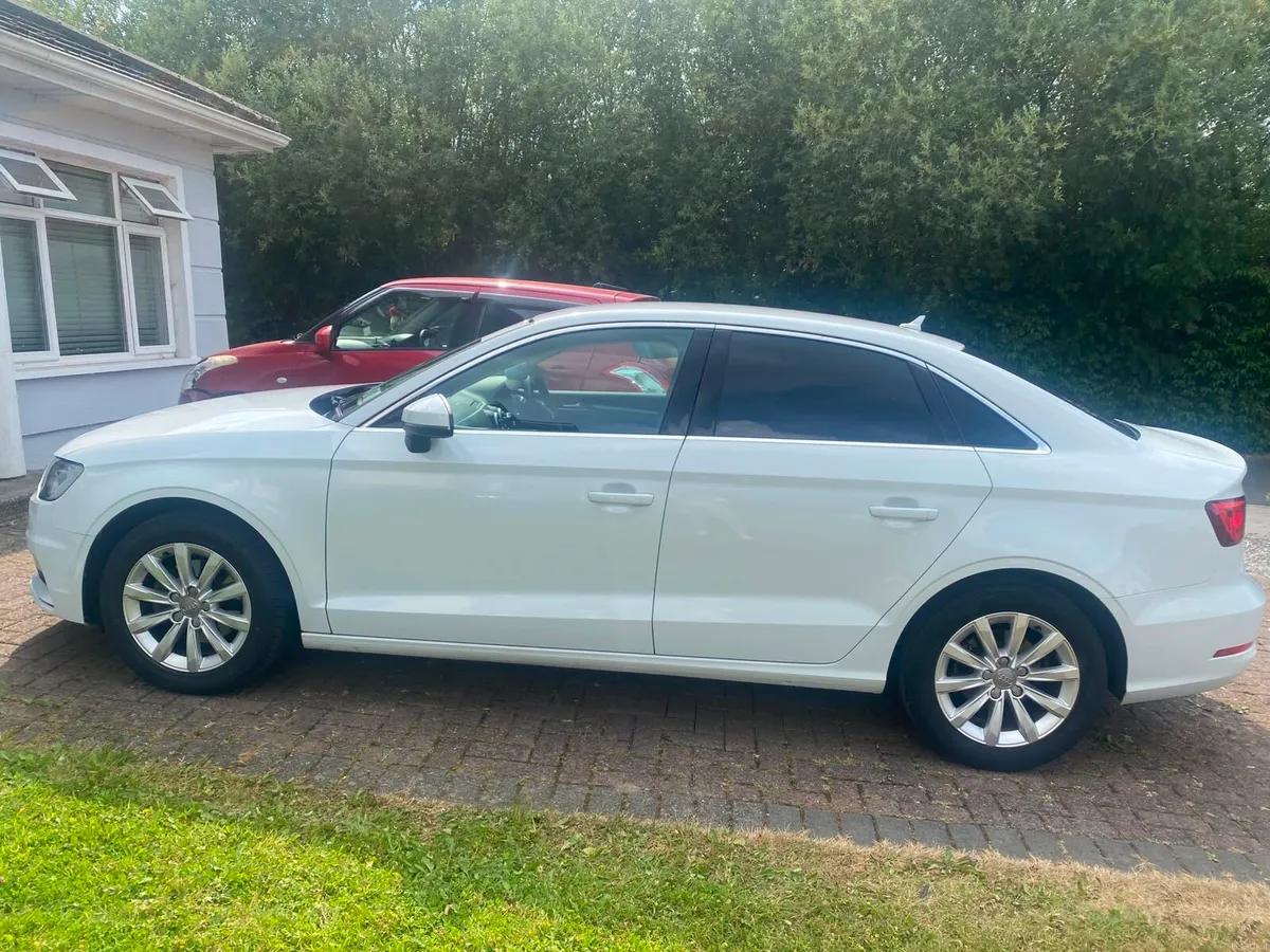 Car - Image 3