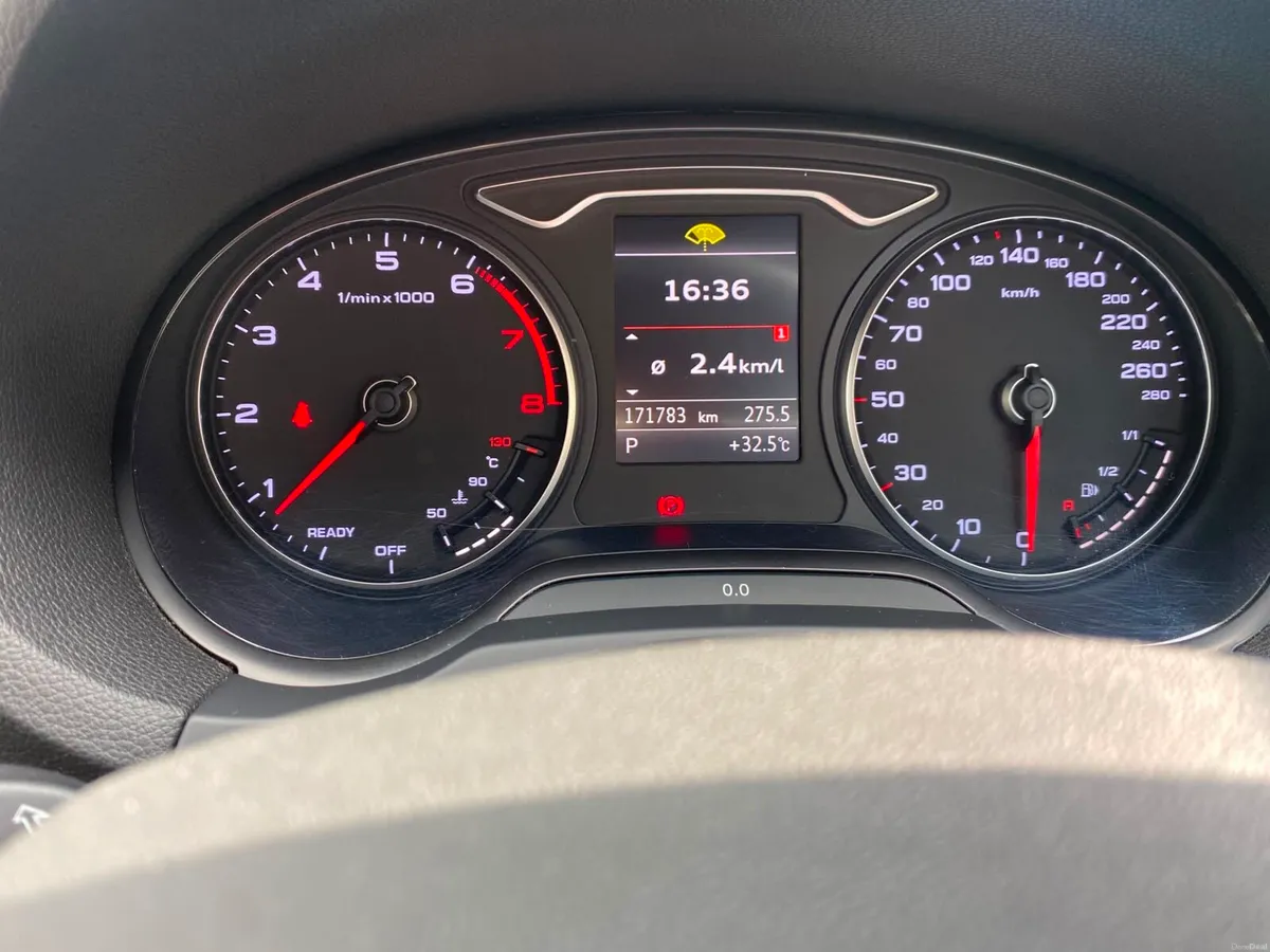 Car - Image 5