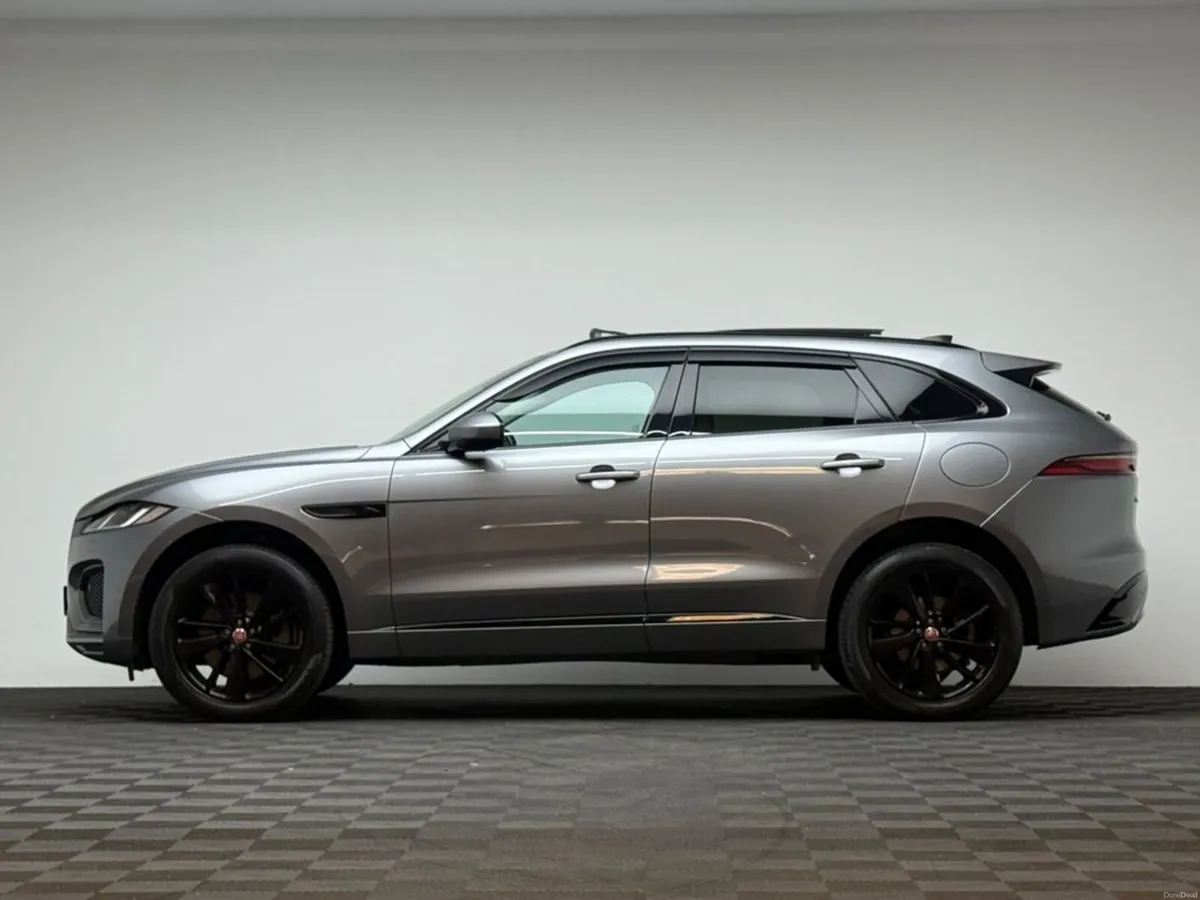 Jaguar F-Pace R-DYNAMIC S P400E *PAN ROOF* - Image 4