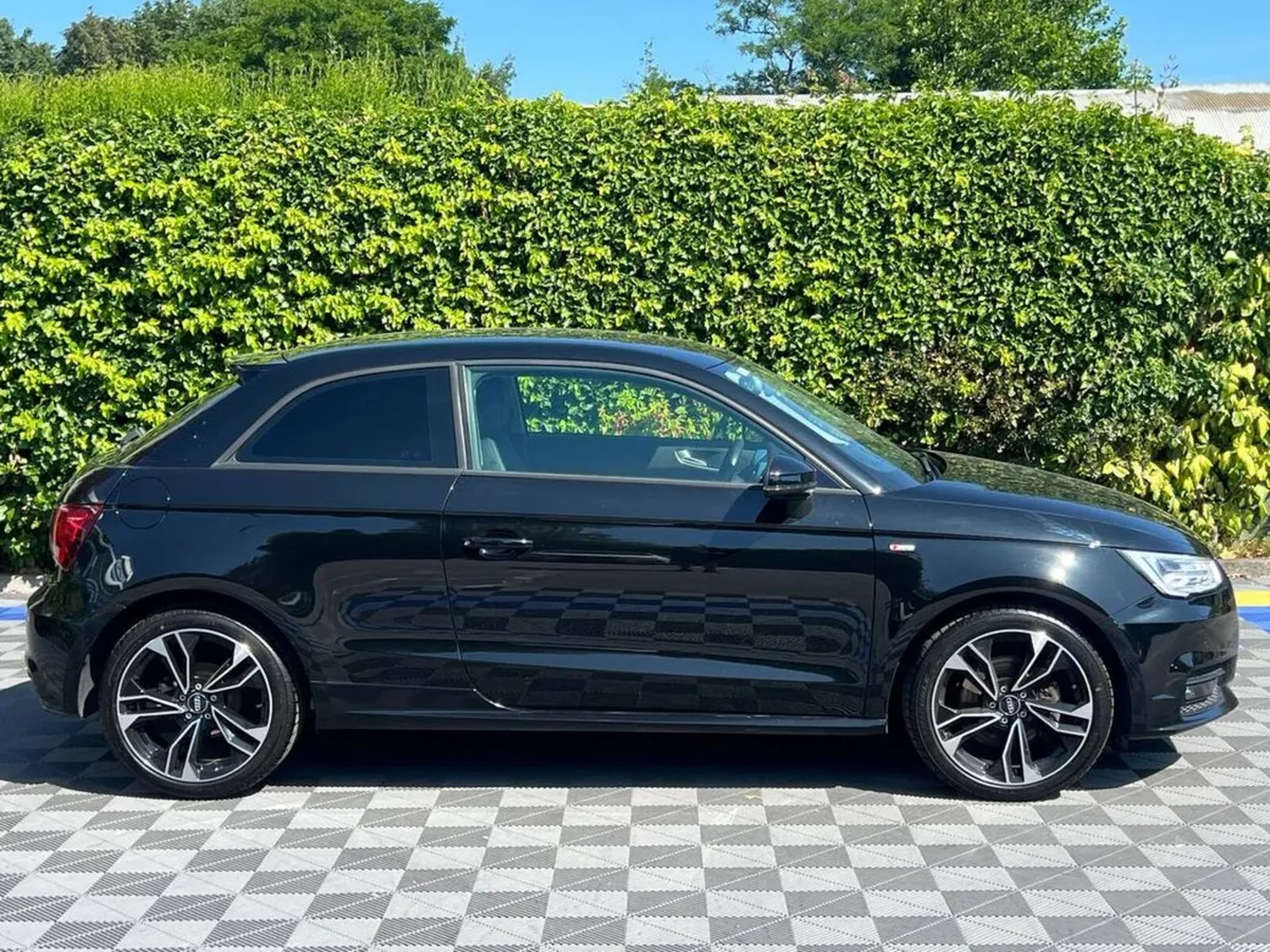 Audi A1 S-LINE PACK 1.4 TFSI AUTO // LEATHER HEATE - Image 2