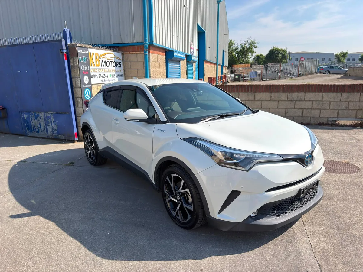 2019 TOYOTA C-HR HYBRID, SELF CHARGING, FRESH NCT - Image 3