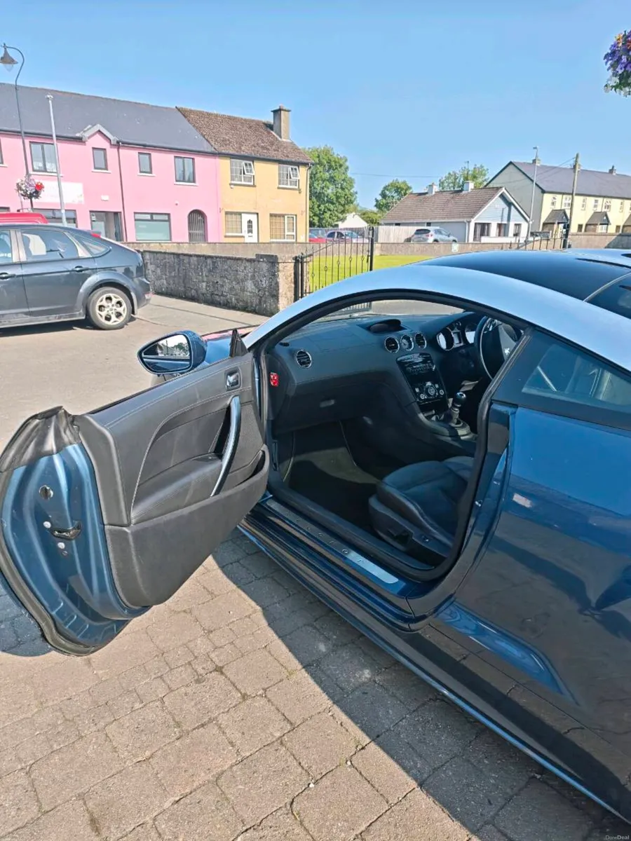 RCZ 2.0 HDi LOW MILEAGE - Image 3