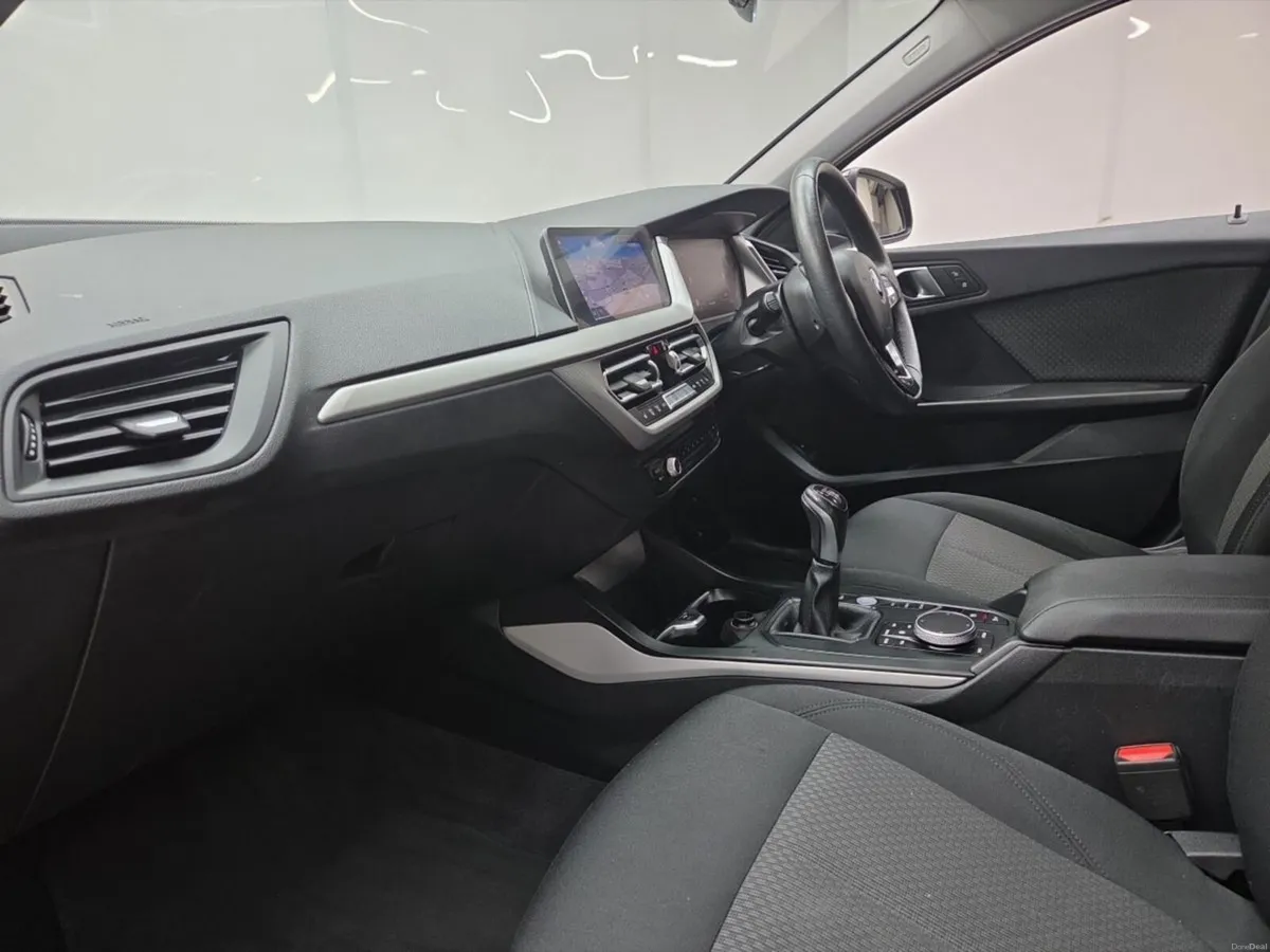BMW 1-Series 118i Sport Manual - Image 4
