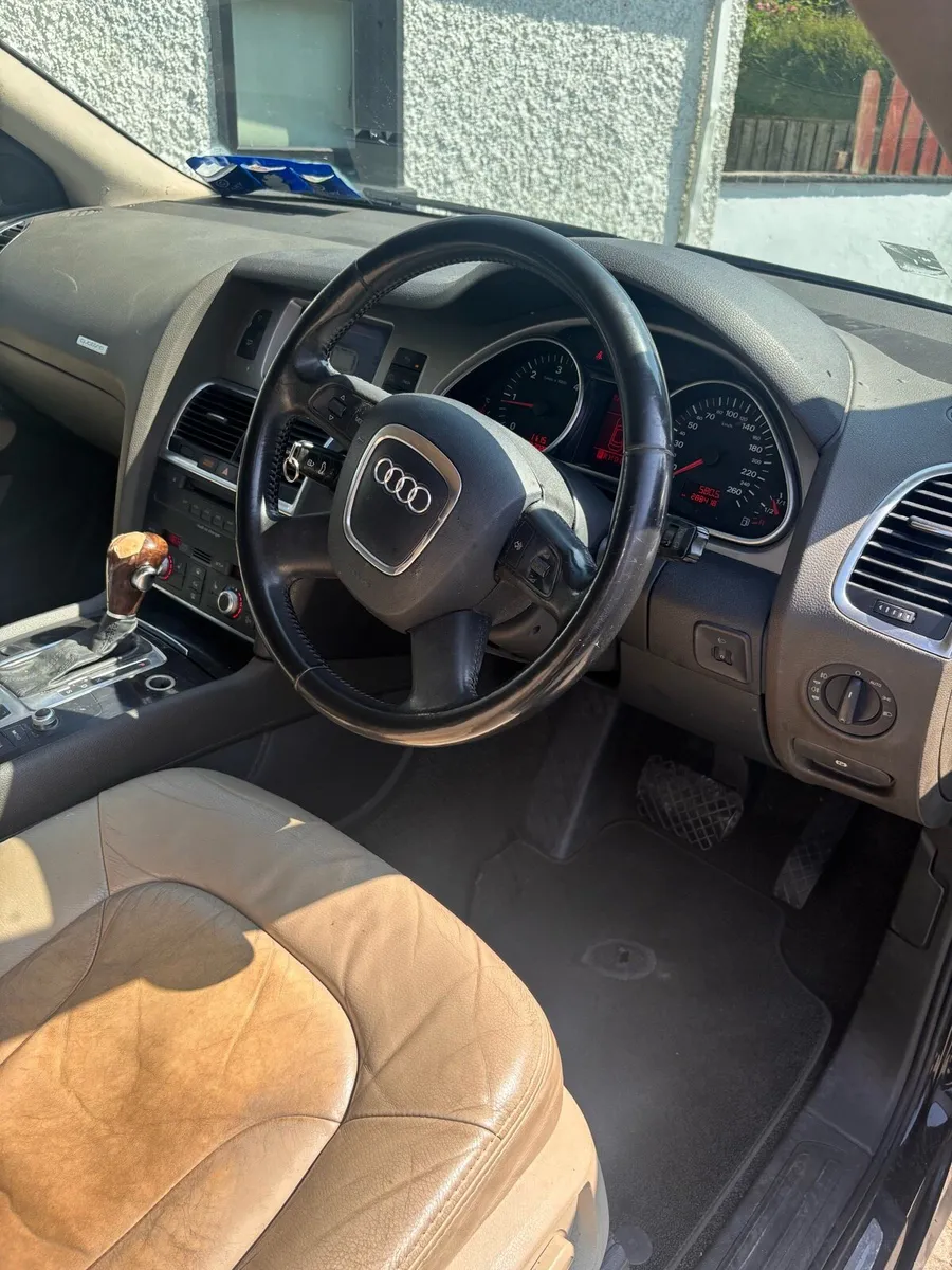Car - Image 5
