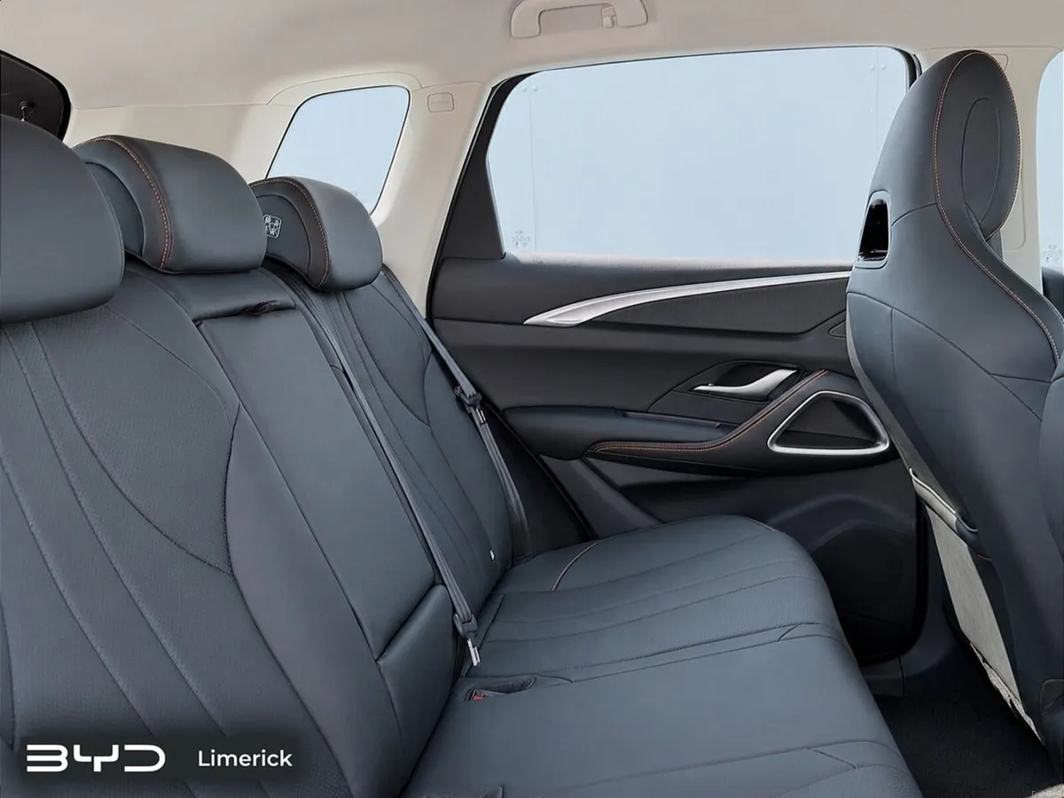 BYD SEALION 5 DM-i COMFORT - Image 6