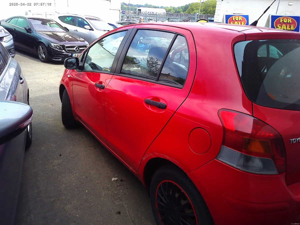 Toyota Yaris MC 1.0 TERRA 5DR - Image 5