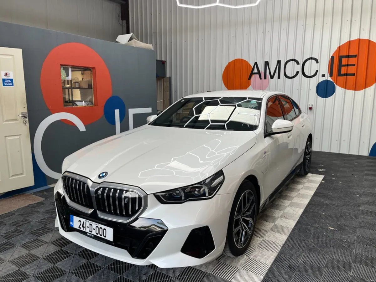 BMW i5 2024 BMW I5 EDRIVE40 M-SPORT AUTOMATIC / CR - Image 5