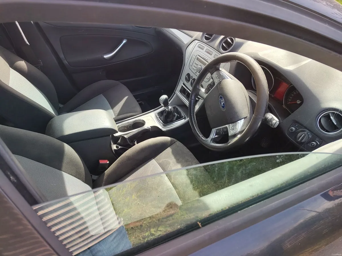 Ford Mondeo 2010 - Image 3