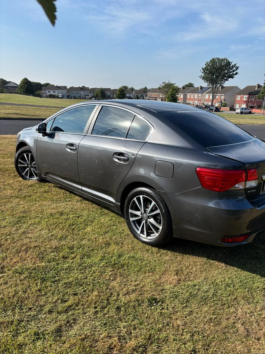 Toyota Avensis D4D - Image 4