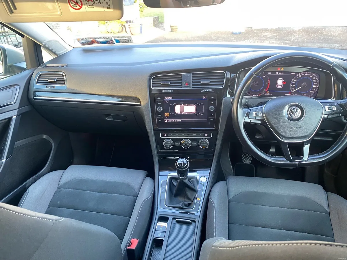 VW Golf Highline 1.6 Diesel - Image 4