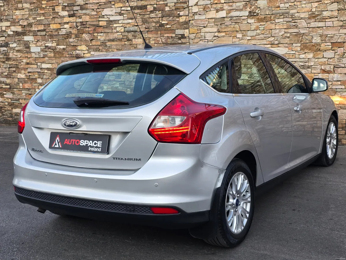 141 Ford Focus TITANIUM 1.6 TDCI - Image 6