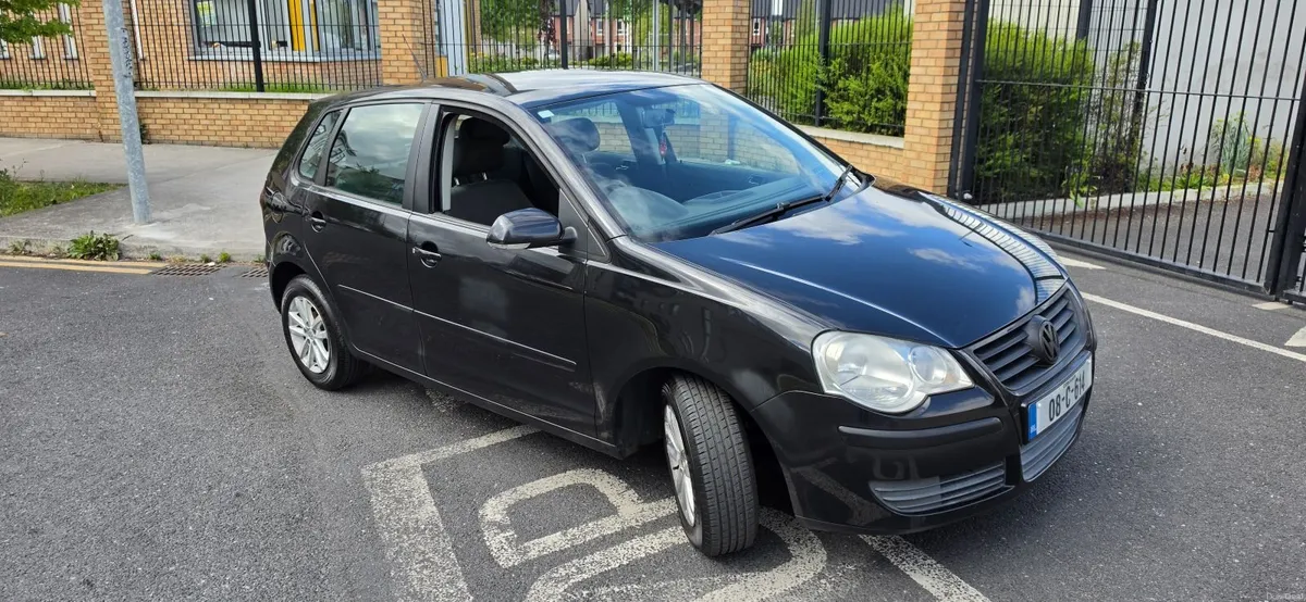 Volkswagen Polo 2008 - Image 2