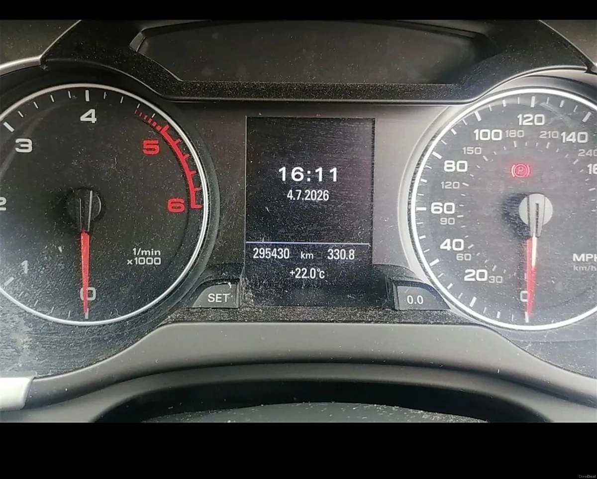 Audi A4 2010 - Image 5