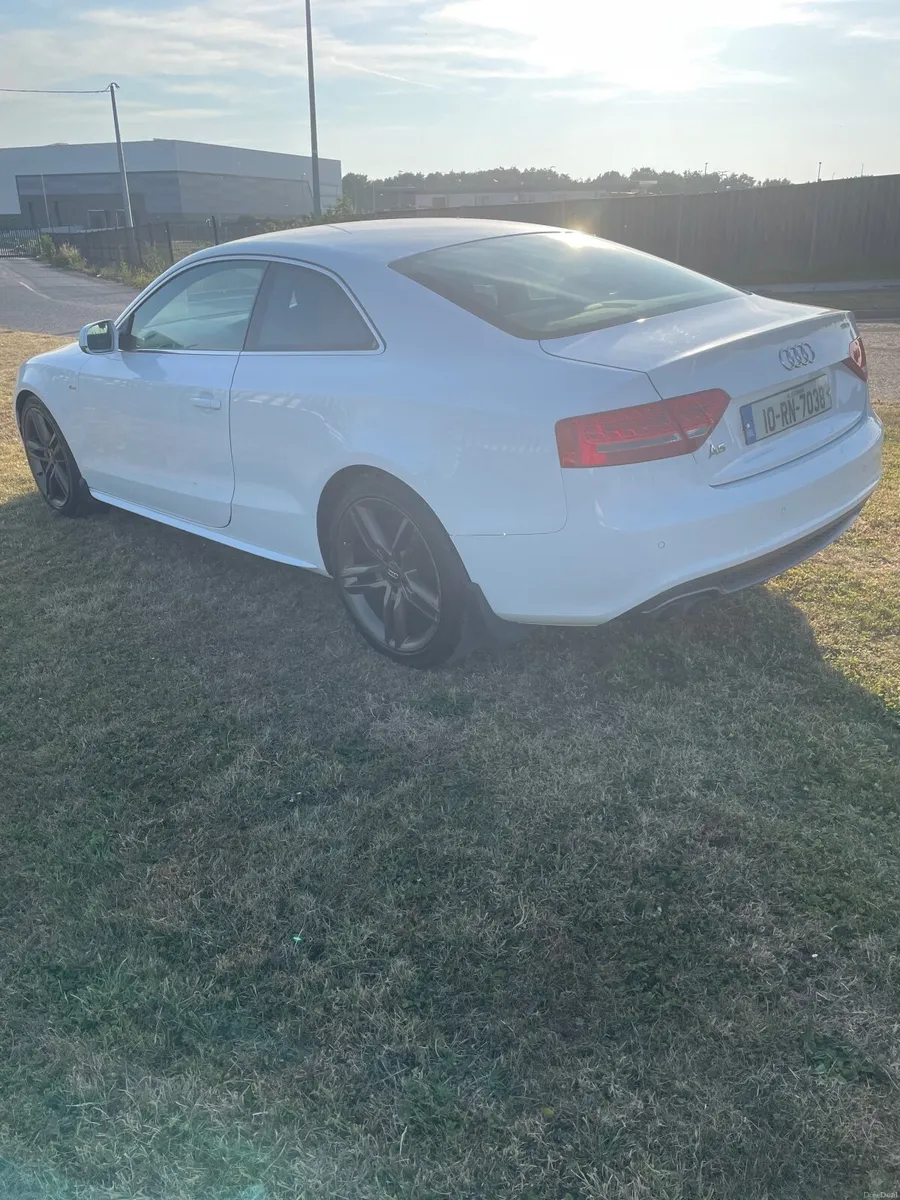 Audi A5 2010 - Image 4