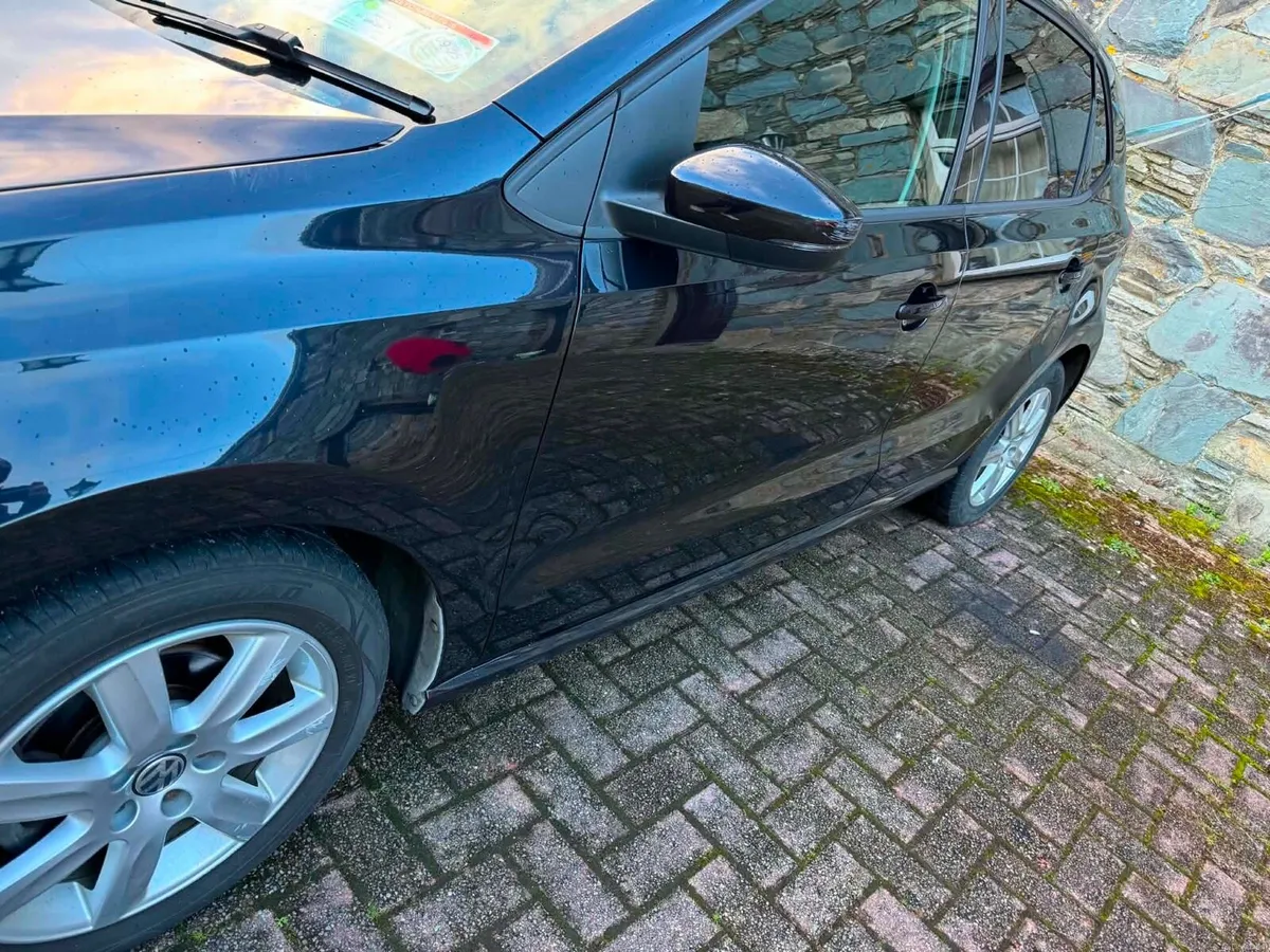 Volkswagen Polo Automatic - Image 4