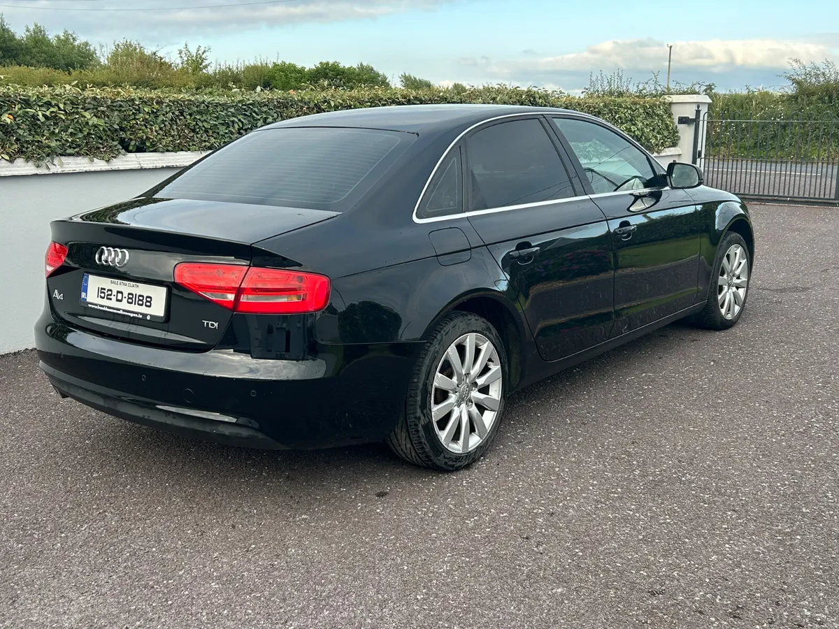 Audi A4 2015 - Image 4