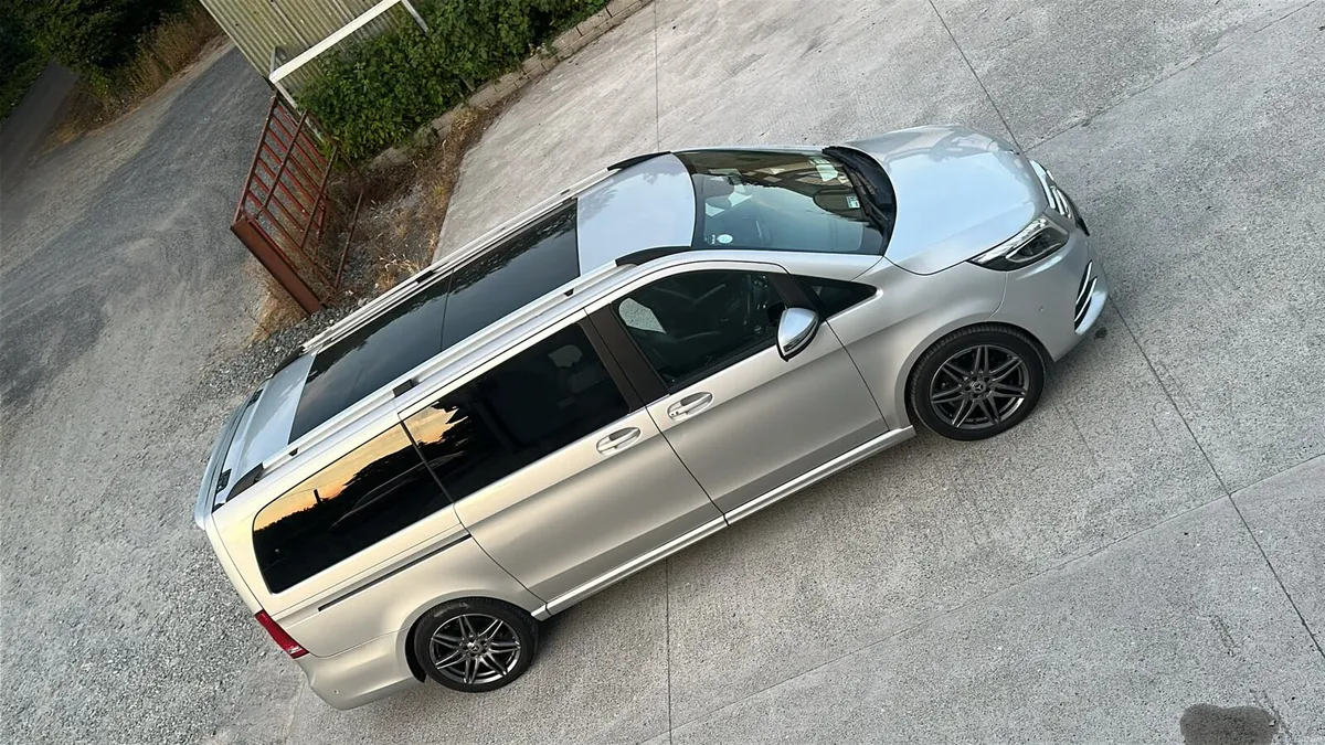 Mercedes v250d - Image 2