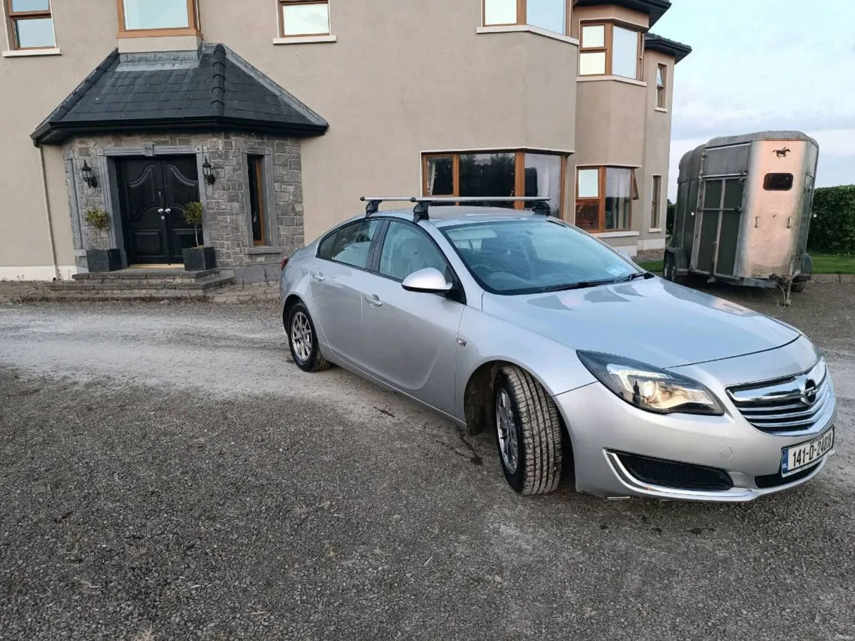 Opel insignia 14 months NCT + tax - Image 2