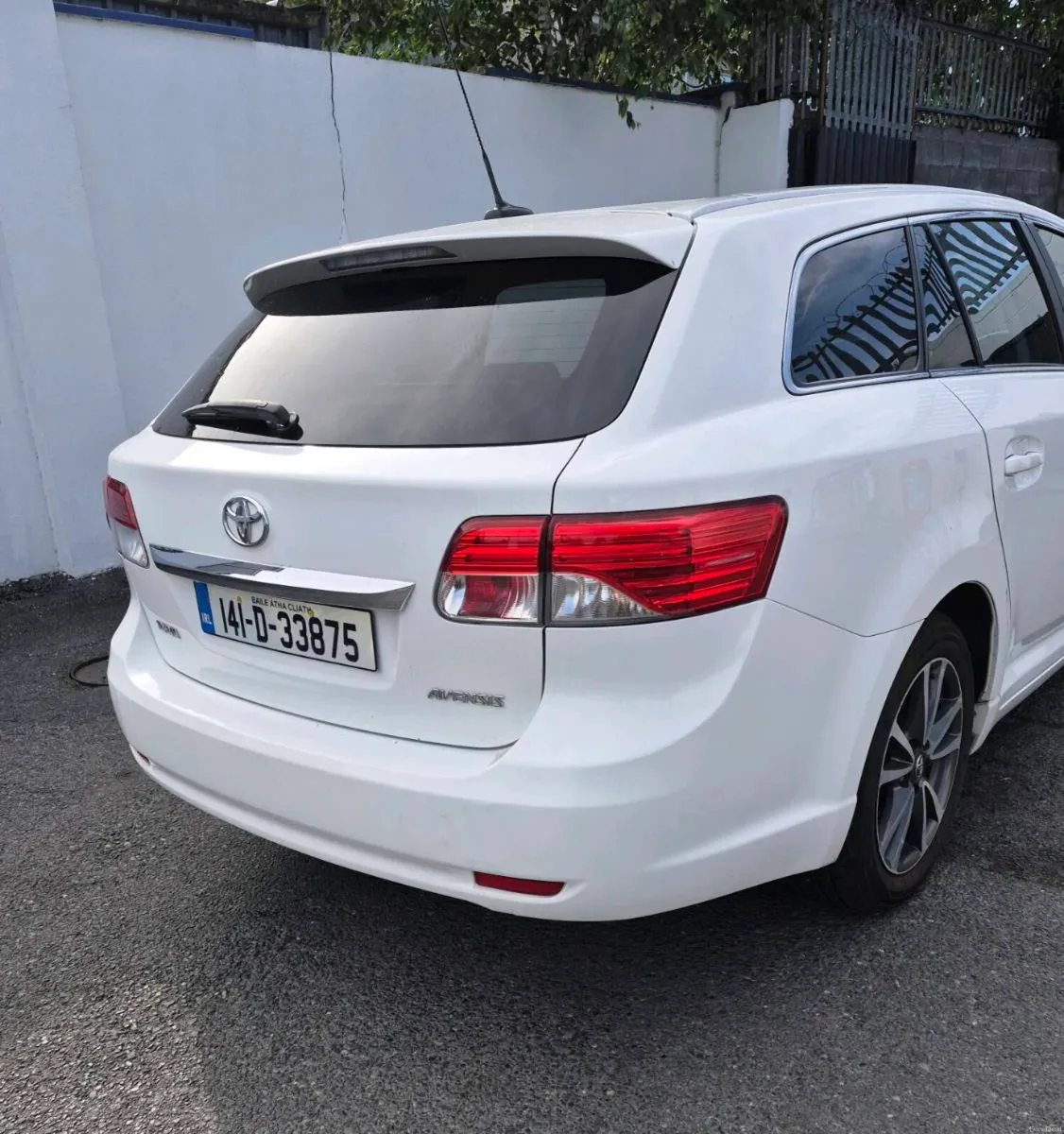 Car - Image 6