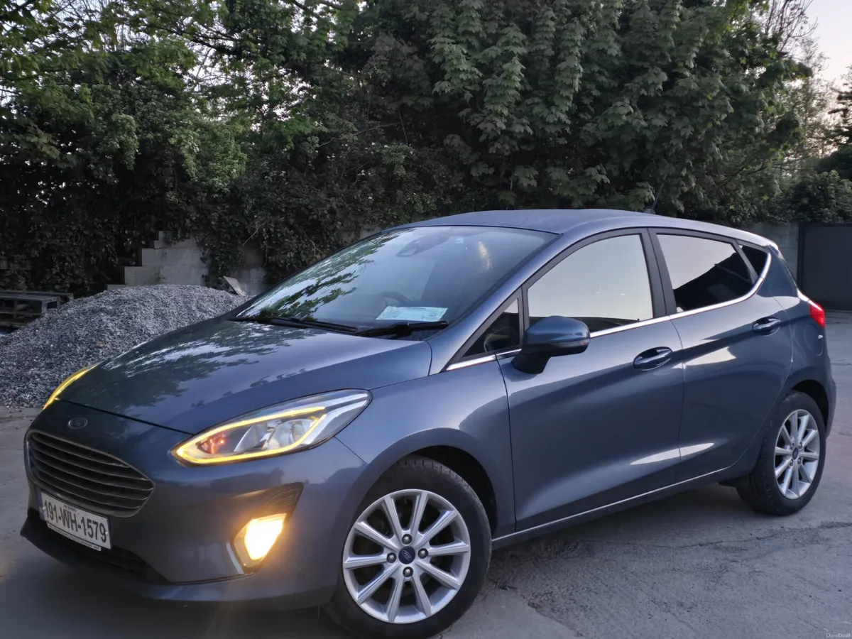 Ford Fiesta 2019 diesel ⛽️ nct&tax €8990 - Image 3