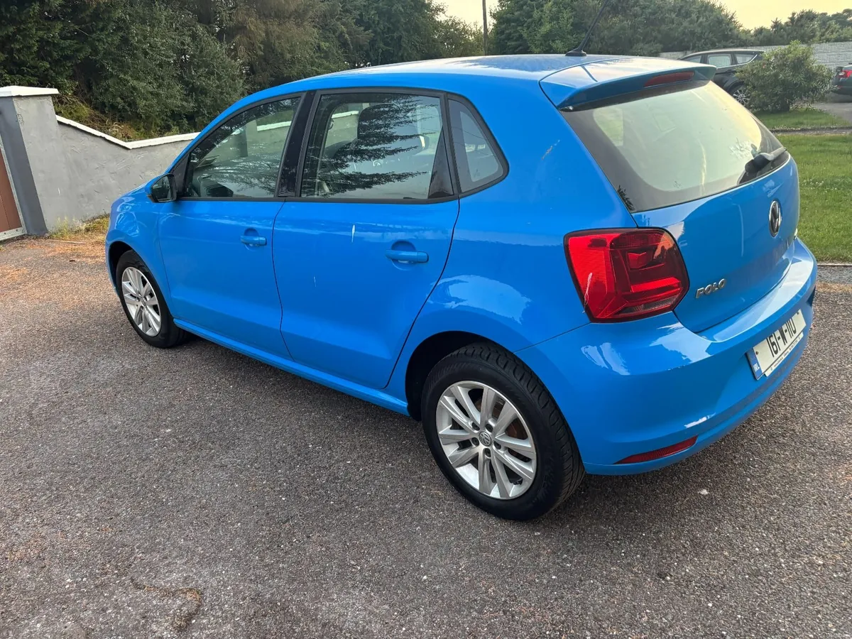 Low miles, one owner, 161 Volkswagen Polo, history - Image 3