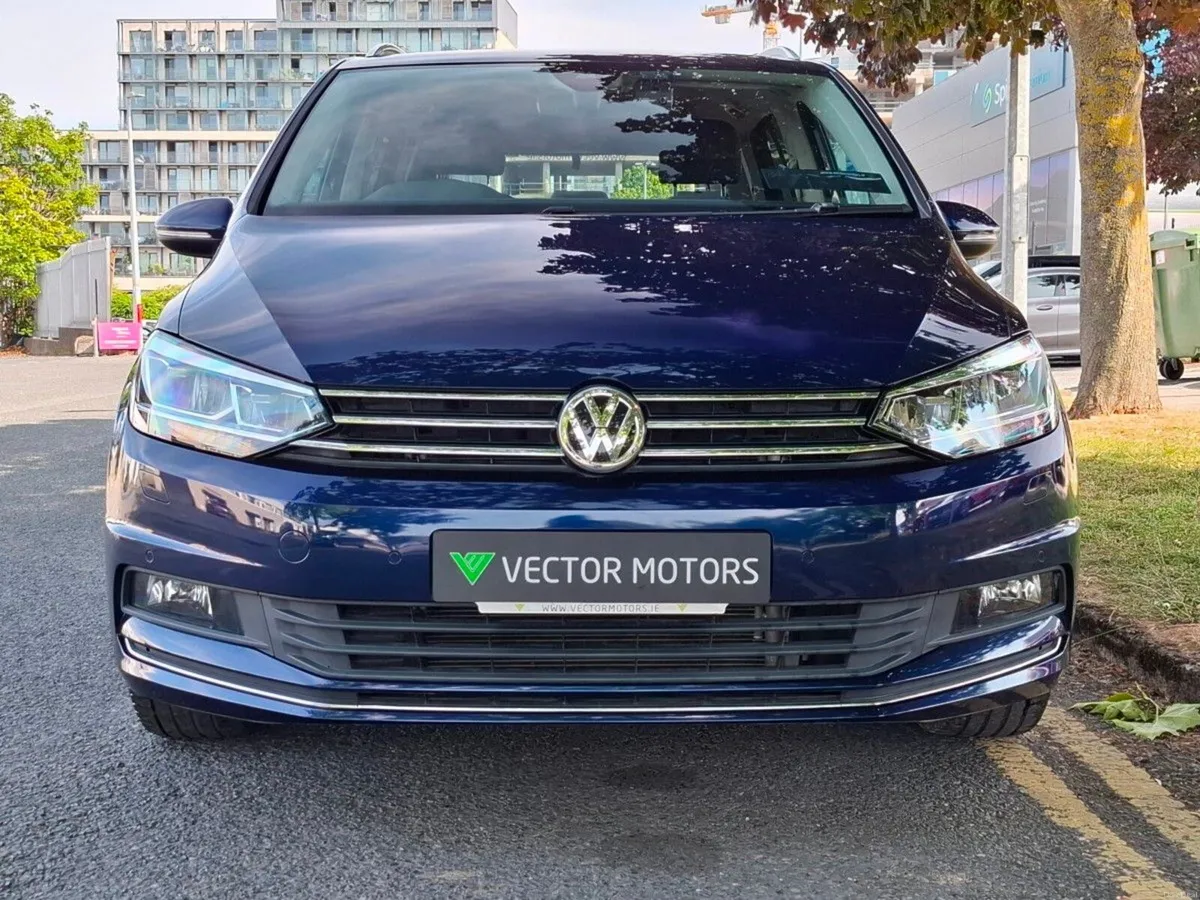 Volkswagen Touran 2.0 TDI HIGHLINE DIESEL AUTO 7 S - Image 4