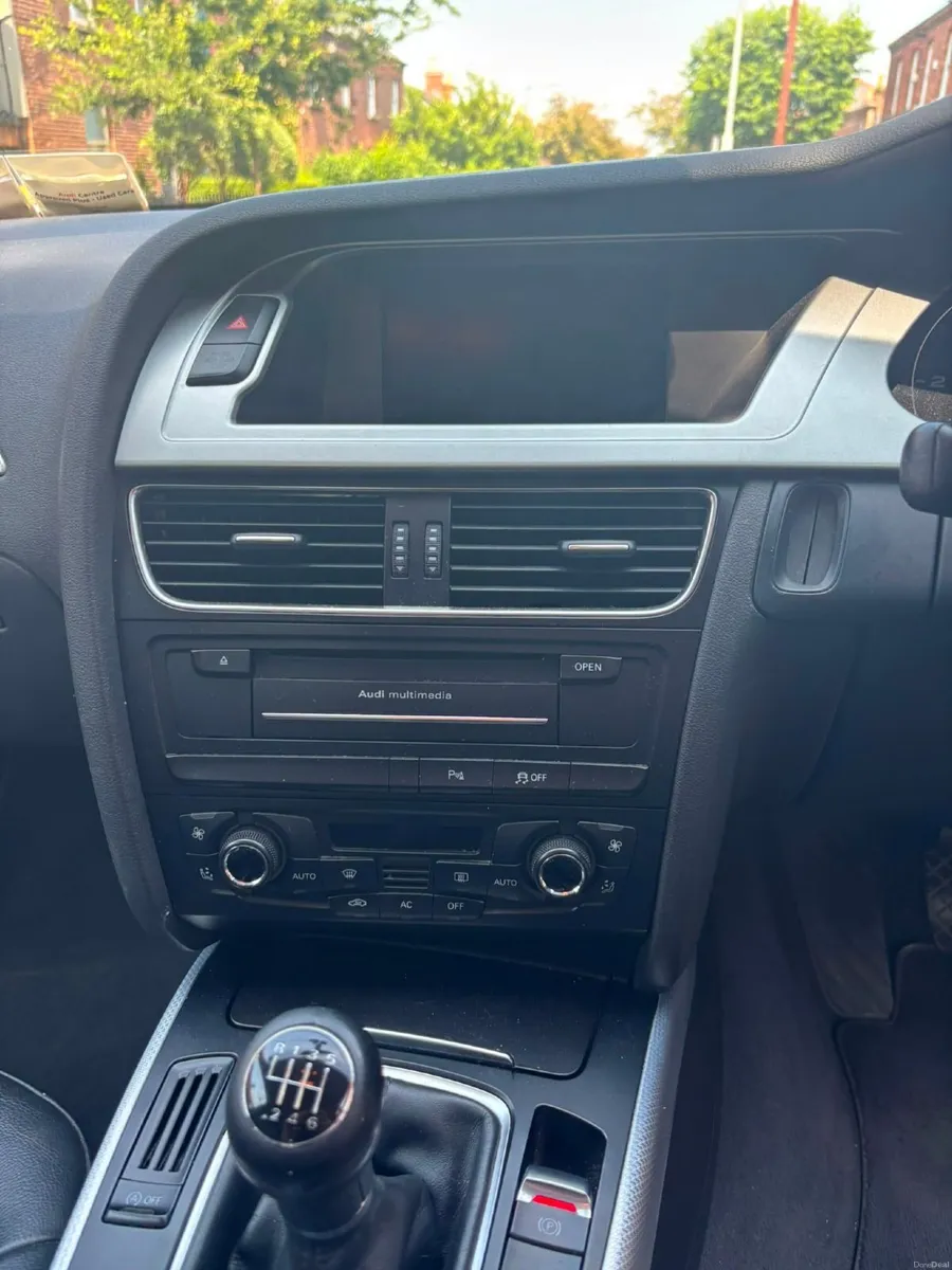 Audi A4 2011 - Image 3